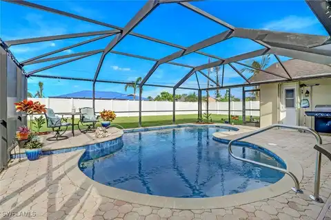 1117 SE 22nd Street, Cape Coral, FL 33990