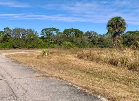 723 Shark Lane, Labelle, FL 33935