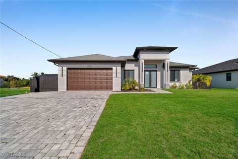 2521 Diplomat Parkway W, Cape Coral, FL 33993