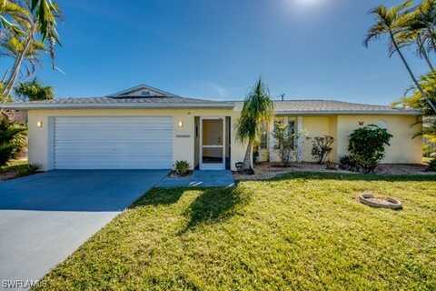 318 SE 33rd Terrace, Cape Coral, FL 33904