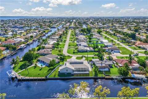 1827 SE 26th Terrace, Cape Coral, FL 33904