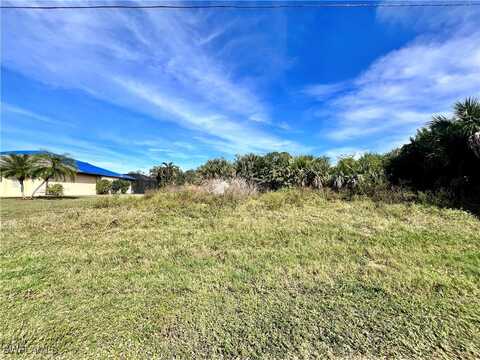 1130 Seacrest Drive NW, Port Charlotte, FL 33948