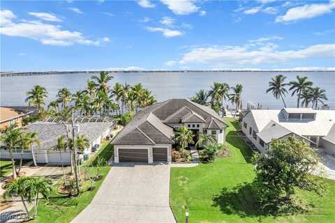 2506 SE 28th Street, Cape Coral, FL 33904