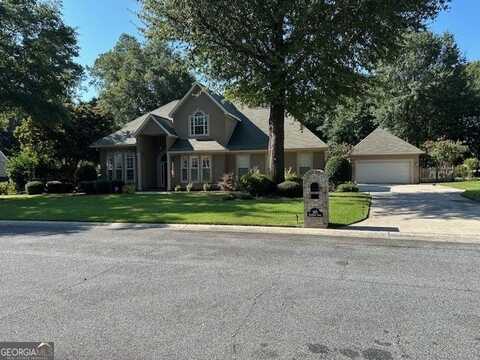 105 Huntshire, Warner Robins, GA 31088