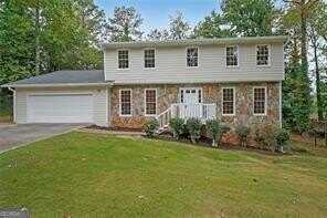 1529 Bell Flower, Stone Mountain, GA 30088