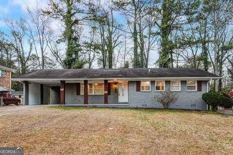 3653 Mecklinburg, Decatur, GA 30032