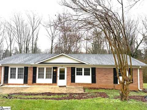 8 Charing Cross Road, Taylors, SC 29687