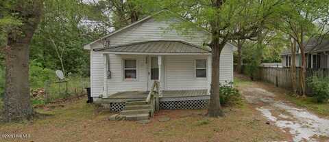 3535 S Barrett Street, Farmville, NC 27828