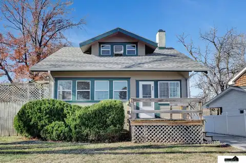 435 S 52nd Street, Lincoln, NE 68510