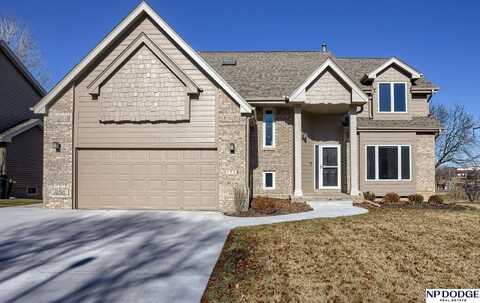 1110 Hickory Hill Road, Papillion, NE 68046