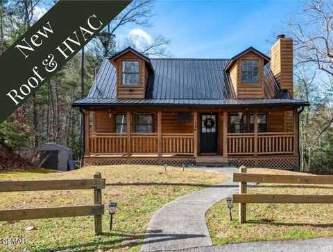 734 Country Oaks Drive, Pigeon Forge, TN 37863