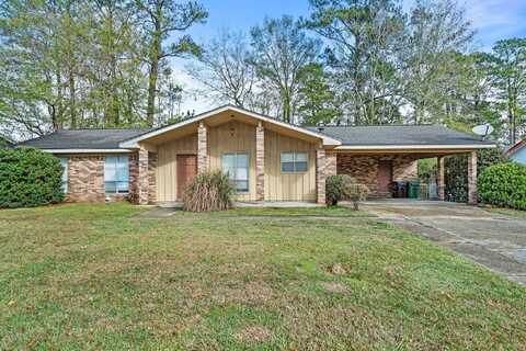 3305 Fernway Dr., Hattiesburg, MS 39401