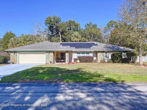 4 Hemlock Court E, Homosassa, FL 34446