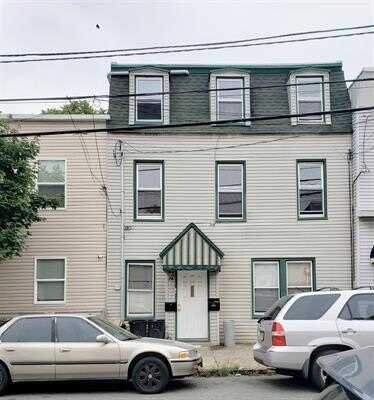 24 COTTAGE ST, Bayonne, NJ 07002