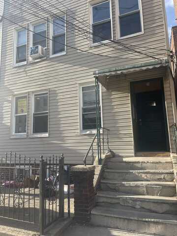 143 MALLORY AVE, JC, West Bergen, NJ 07304