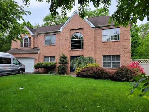 243 PARAMUS RD, Paramus, NJ 07652