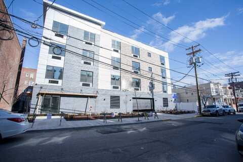 430 52ND ST, West New York, NJ 07093