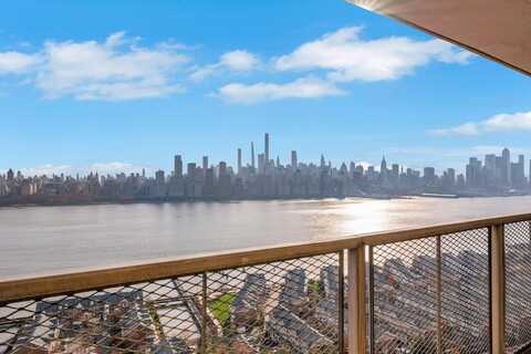 6600 BLVD EAST, West New York, NJ 07093