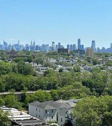 1225 KENNEDY BLVD, Bayonne, NJ 07002
