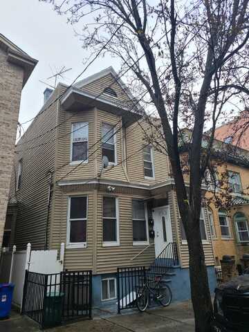 212 SHERMAN AVE, JC, Heights, NJ 07307