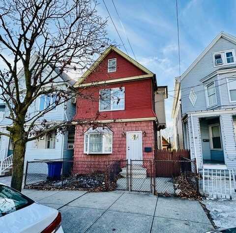 34 WEST 41ST ST, Bayonne, NJ 07002