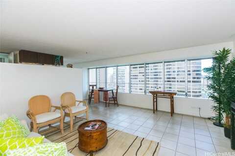 2525 Date Street, Honolulu, HI 96826