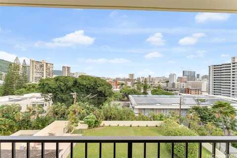 1054 Green Street, Honolulu, HI 96822