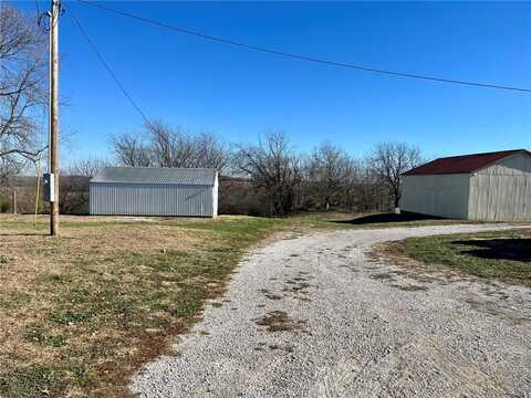 9984 Greenton Road, Odessa, MO 64076