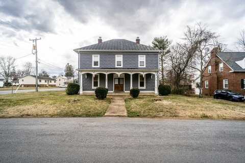 221 S POPLAR AVE, WAYNESBORO, VA 22980