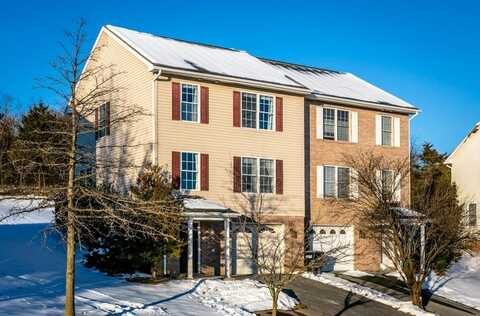 555 POINTE DR, HARRISONBURG, VA 22801