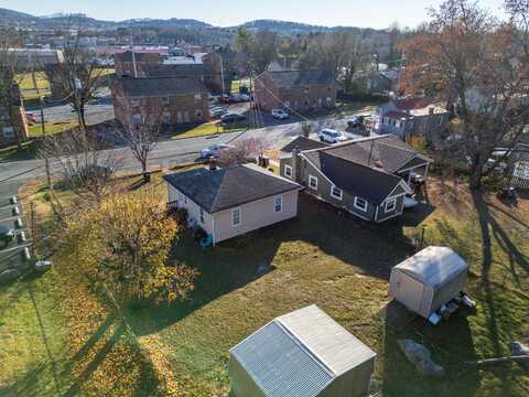 608 HAWKINS ST, HARRISONBURG, VA 22801