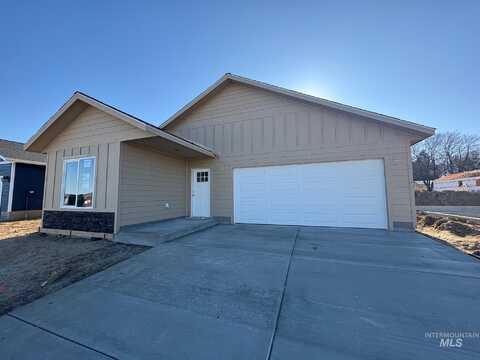 1812 Clark Fork Lane, Lewiston, ID 83501