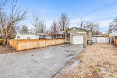 2709 N Woody Dr, Boise, ID 83703