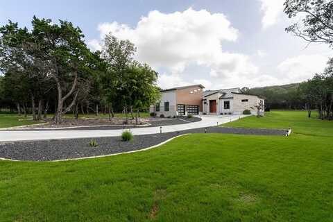 845 Coronado Dr, Kerrville, TX 78028