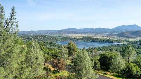 16506 Crescent Court, Hidden Valley Lake, CA 95467