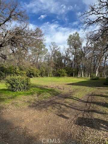 4134 Manzanita Avenue, Clearlake, CA 95422