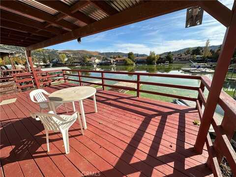 688 Keys Boulevard, Clearlake Oaks, CA 95423