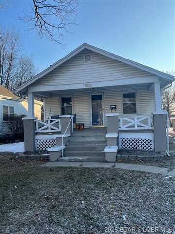 1612 Grant Avenue, Out Of Area (LOBR), MO 65803