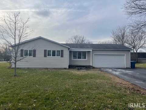 602 N Dan Patch Drive, Oxford, IN 47971