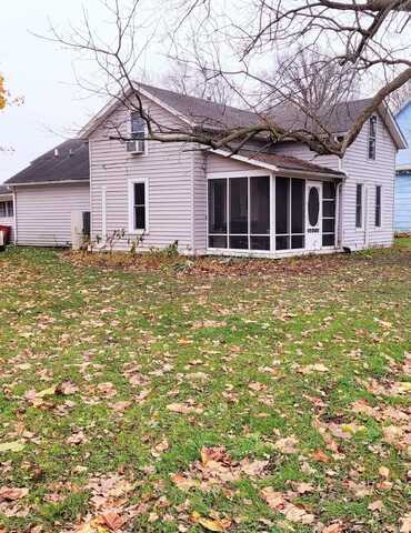 119 N 2nd Street, Chalmers, IN 47929