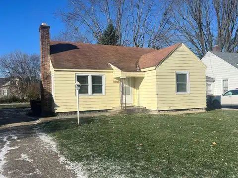 1913 N Maplewood Avenue, Muncie, IN 47304