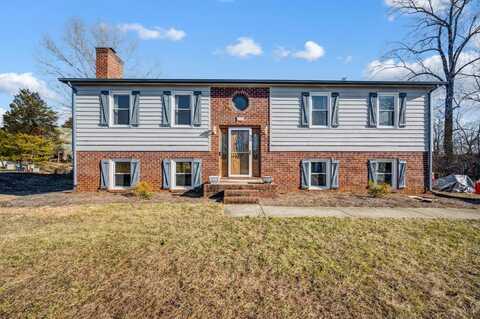 124 East Otter Ridge Drive, Goode, VA 24556