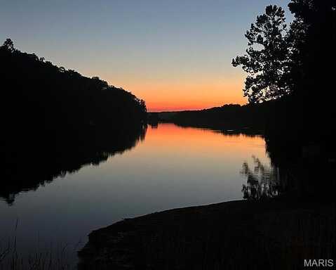 8 Woodland Lakes, Sullivan, MO 63080