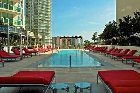 150 Sunny Isles Blvd, Sunny Isles Beach, FL 33160