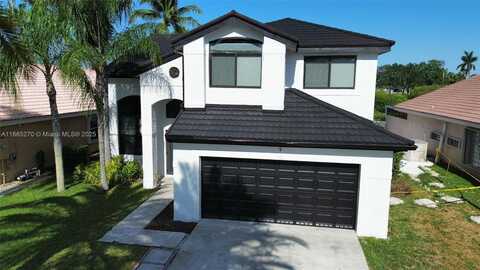 1211 SW 178th Way, Pembroke Pines, FL 33029