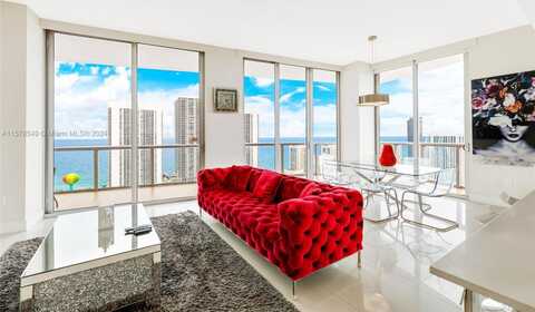2600 E Hallandale Beach Blvd, Hallandale Beach, FL 33009