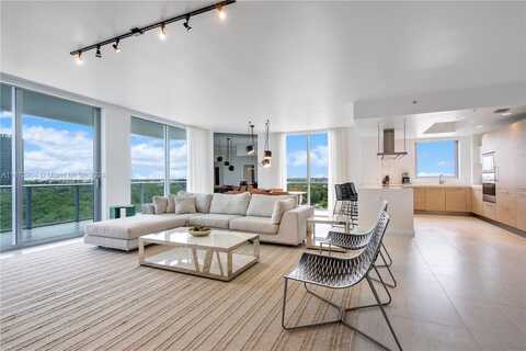 17111 Biscayne Blvd, North Miami Beach, FL 33160