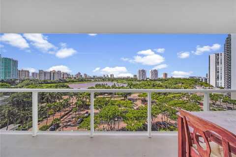 3731 N Country Club Dr, Aventura, FL 33180