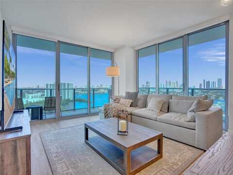 16385 Biscayne Blvd, North Miami Beach, FL 33160