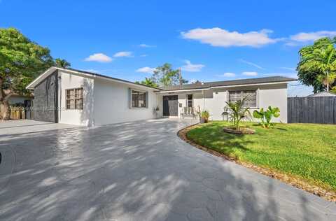18745 SW 99th Rd, Cutler Bay, FL 33157